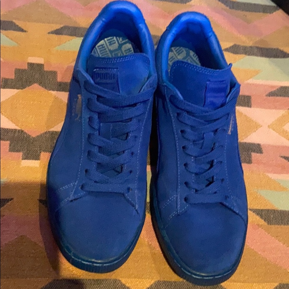 Mono Blue Ice Suede Pumas Size 11